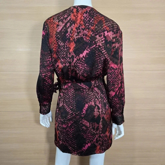 Zara TRF Collection Red Wrap Dress Long sleeve Snake Print Mini Satin Size Small - Picture 8 of 11